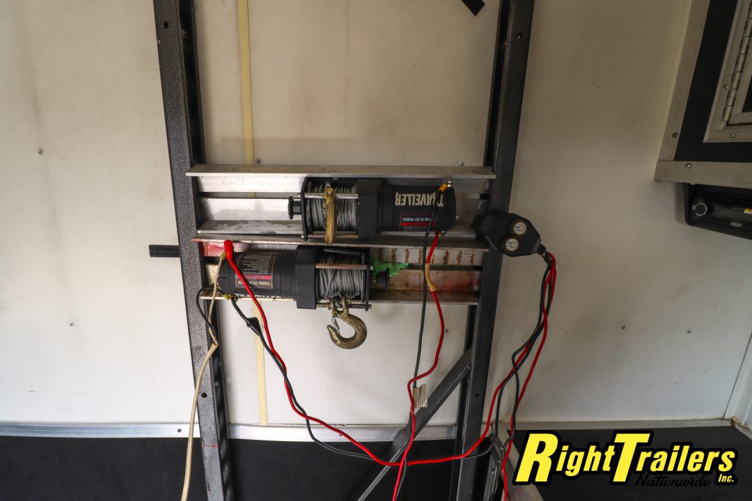 Used 2016 Vintage Trailers 8.5X28 Race Trailer