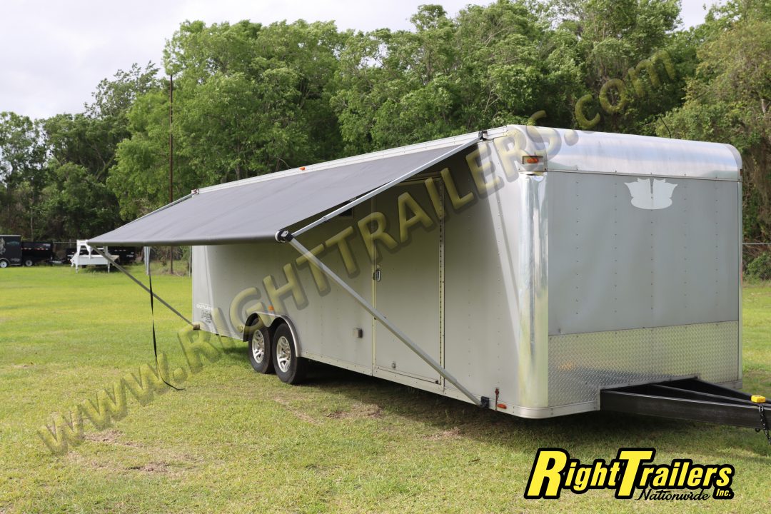 Used 2016 Vintage Trailers 8.5X28 Race Trailer