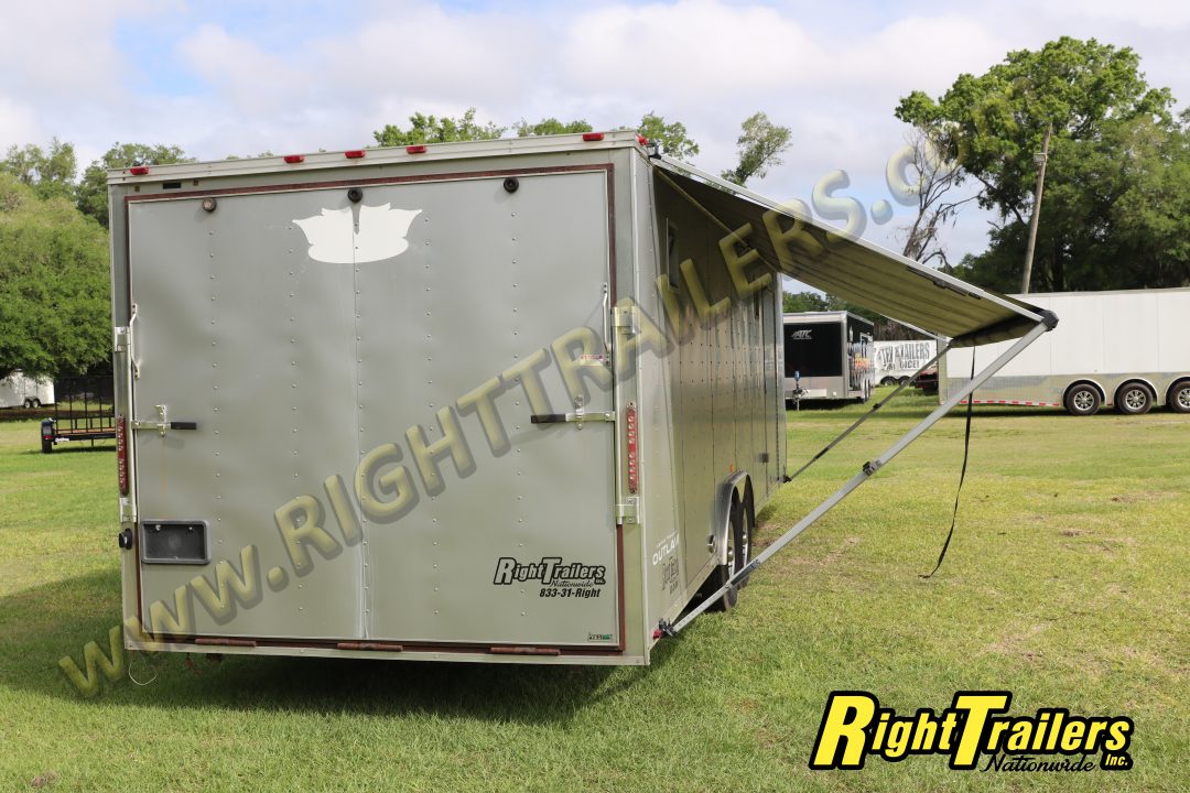 Used 2016 Vintage Trailers 8.5X28 Race Trailer