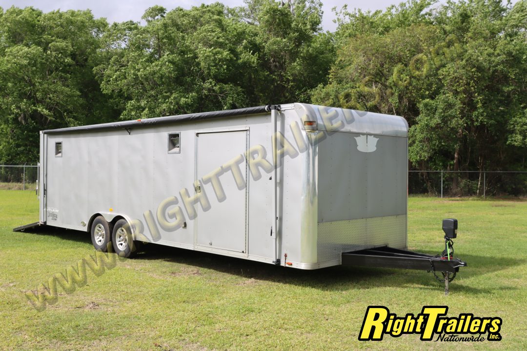 Used 2016 Vintage Trailers 8.5X28 Race Trailer