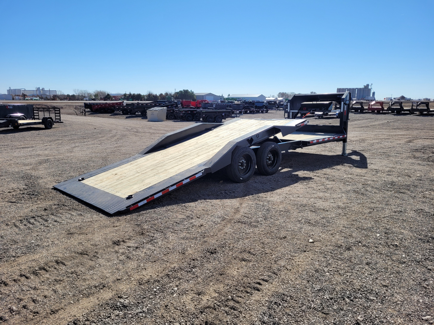 New 2026 Buckshot 102" x 26' Gooseneck Tilt Trailer W/8K Axles