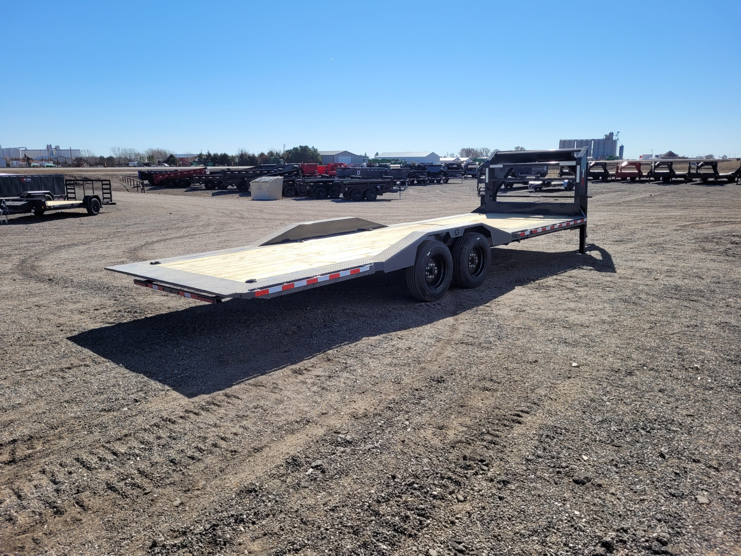 New 2026 Buckshot 102"x26' Gooseneck Tilt Trailer W/8k Axles