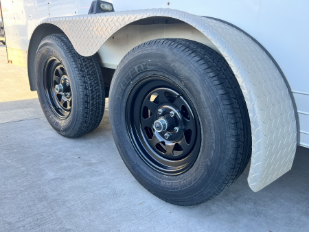 Used 2005 Wells Cargo 7x18 Cargo / Enclosed Trailer