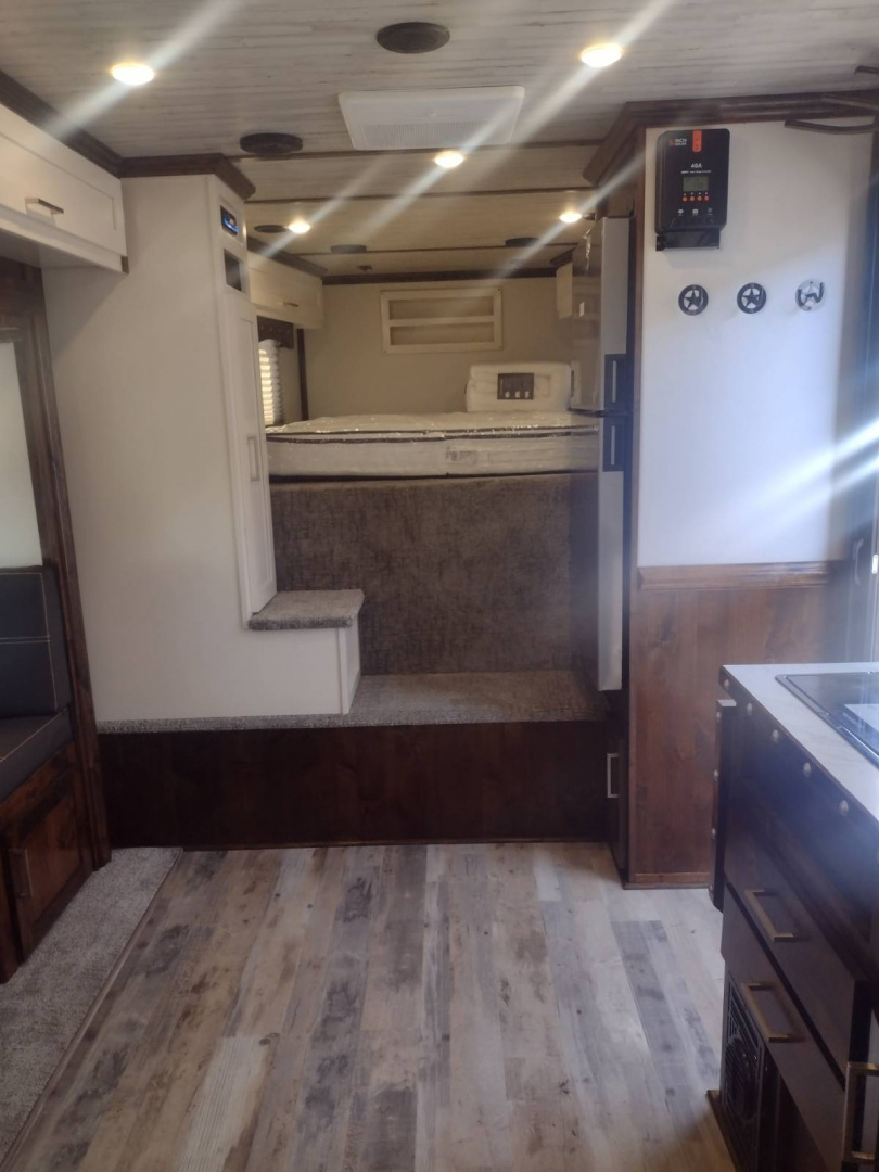 New 2026 Trails West Sierra 3 Horse Trailer w/ 13x13 Living Quarters