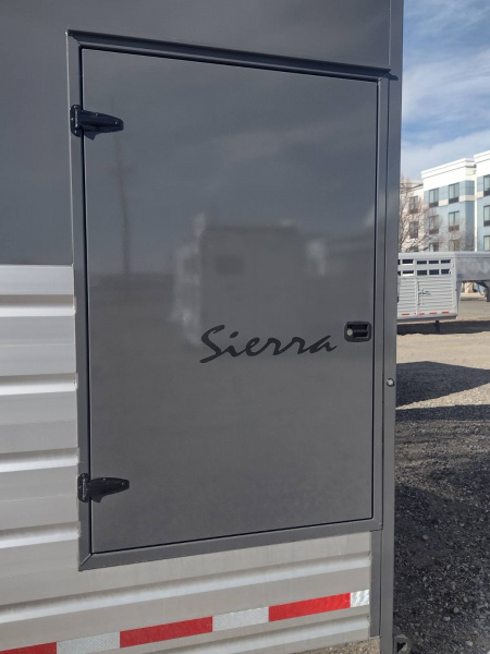 New 2026 Trails West Sierra 3 Horse Trailer w/ 13x13 Living Quarters