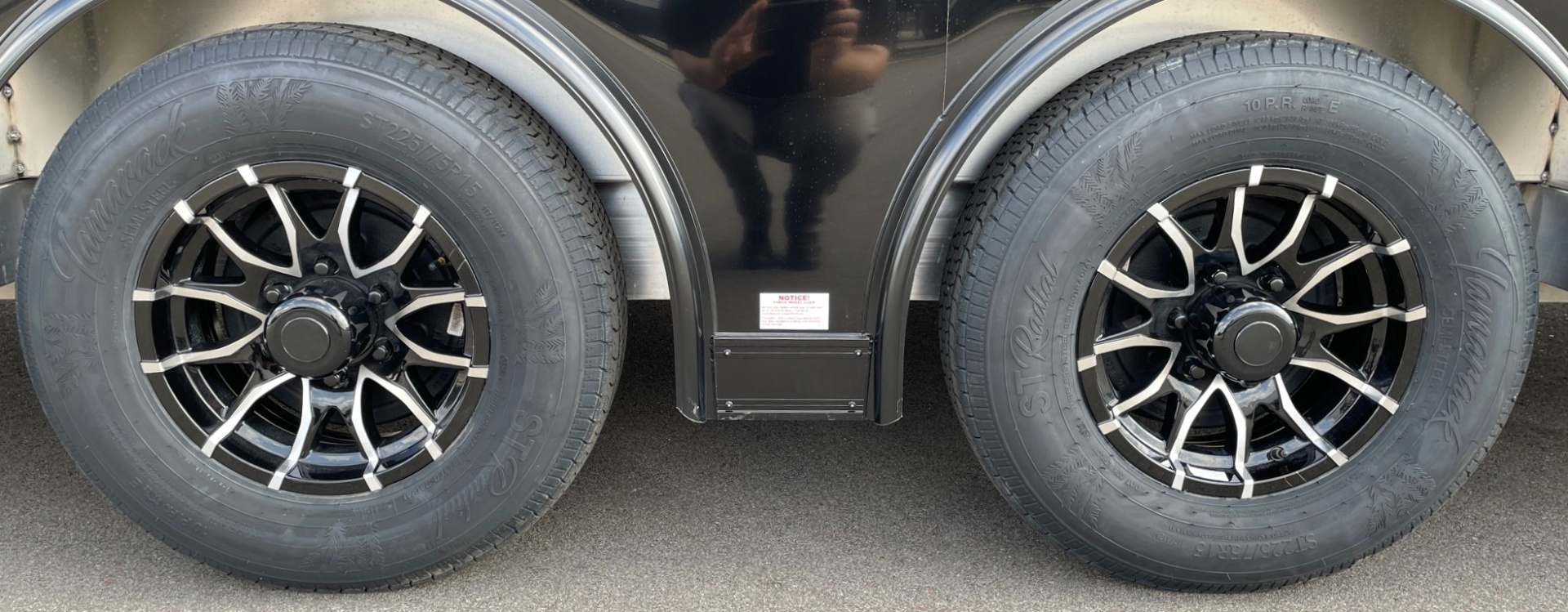 New ATC 24' ROM 400 Blackout Aluminum Car Hauler Trailer: AC, Escape Door, Coin Floor