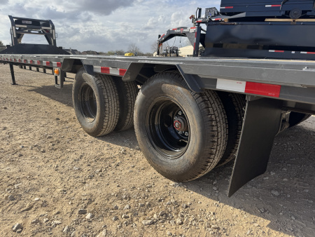 New 2026 Buckshot MFG BOLT34R-2964 Deckover Trailer