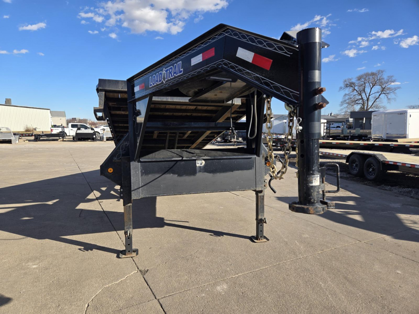 Used 2022 Load Trail 28' GN Deckover Electric/Hydraulic Tilt Equipment Trailer