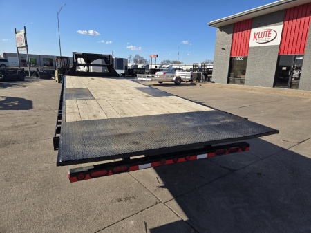 Used 2022 Load Trail 28' GN Deckover Electric/Hydraulic Tilt Equipment Trailer