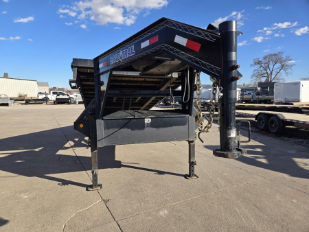 Used 2022 Load Trail 28' GN Deckover Electric/Hydraulic Tilt Equipment Trailer