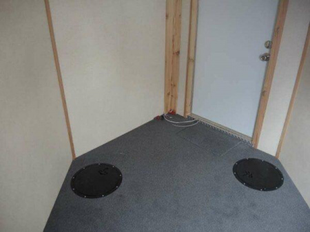 New Ice Castle 6.5' x 8' Scout