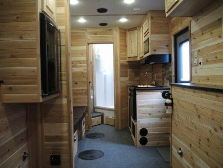 New 2025 Ice Castle 8' x 17' RV Hybrid
