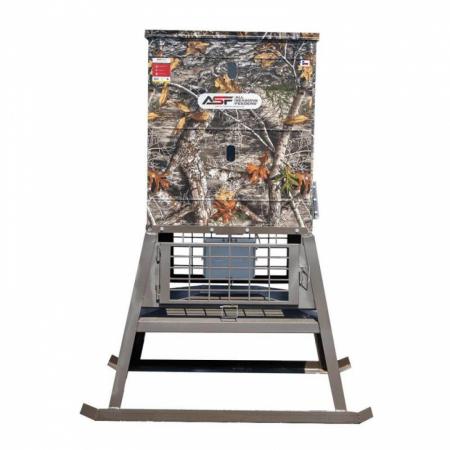 New 600-lb. Stand & Fill Broadcast All Season Feeder