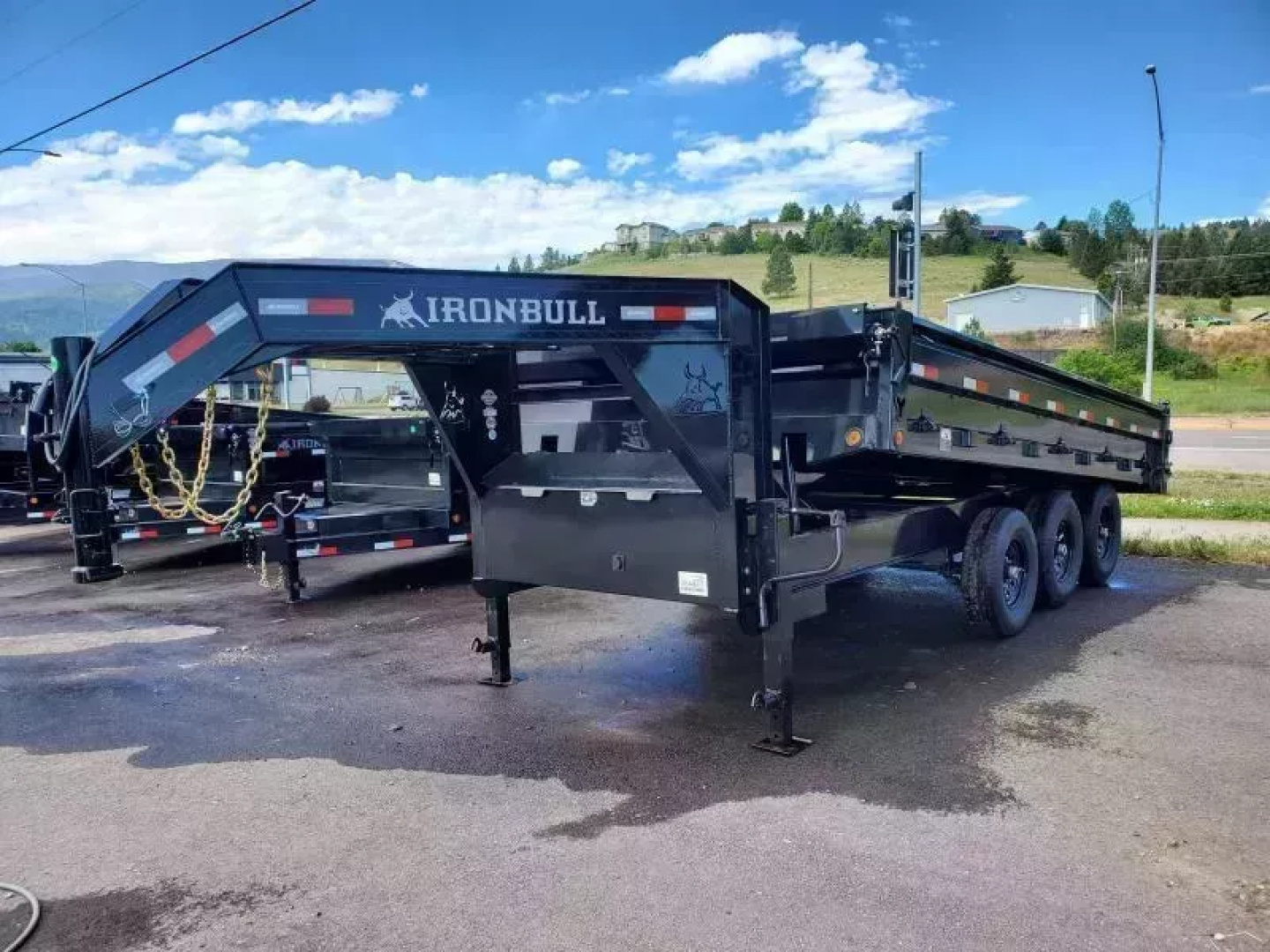 New 2026 Iron Bull 96"x16' 21k Deckover Gooseneck Dump Trailer