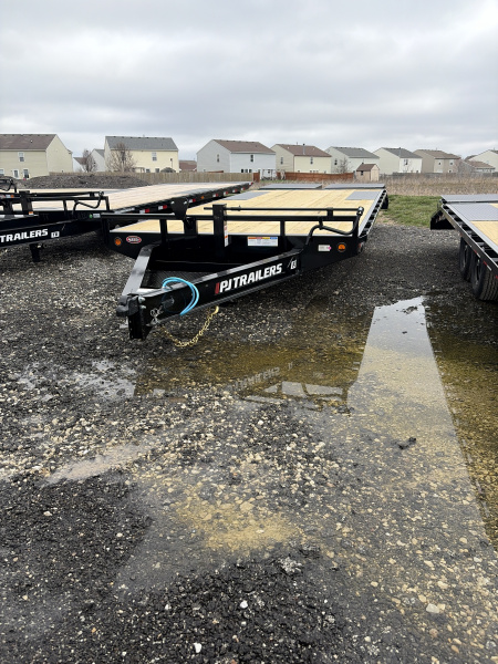 New 2026 PJ Trailers Deckover Trailer F8222 102X22 TA DOVETAIL W/ MONSTER RAMPS (GVW:14000) BLACK