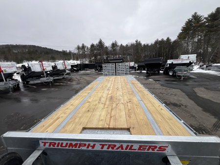 New 2026 Triumph 102X25 Deckover/ Max Wedge Ramps / Galvanized/ Hydro Jack/ Oil Bath hubs/ 20k GVW