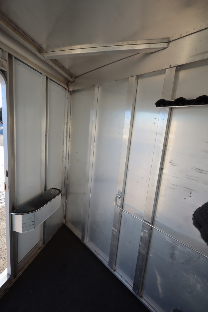 Used 2001 Exiss Trailers 2 Horse BP Trailer