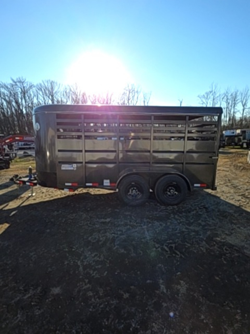 New 2026 Delco Trailers Bumper pull HD livestock trailer Stock / Stock Combo Trailer