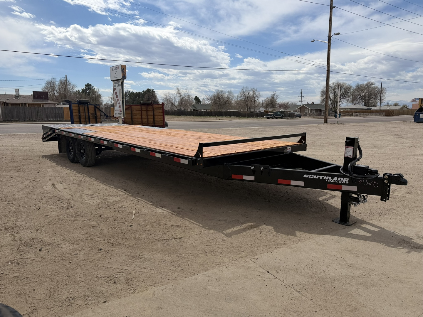 New 2026 Southland Trailers 8.5-25 Deckover Equipment Hauler W/ Max Ramps 14K GVWR