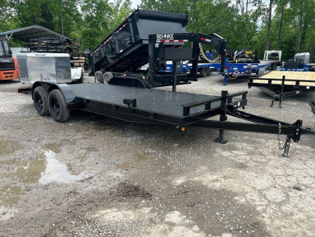 New 2026 P & T Trailers 82X20 STEEL DECK 10K Car Hauler