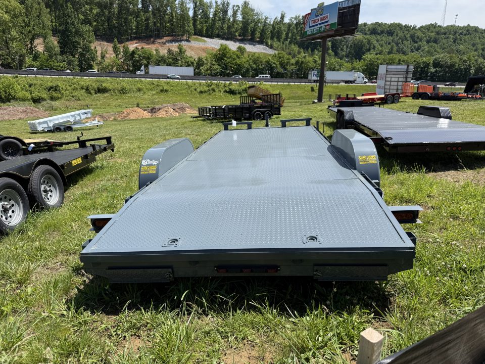 New 2026 P & T Trailers 82X20 STEEL DECK 10K Car Hauler
