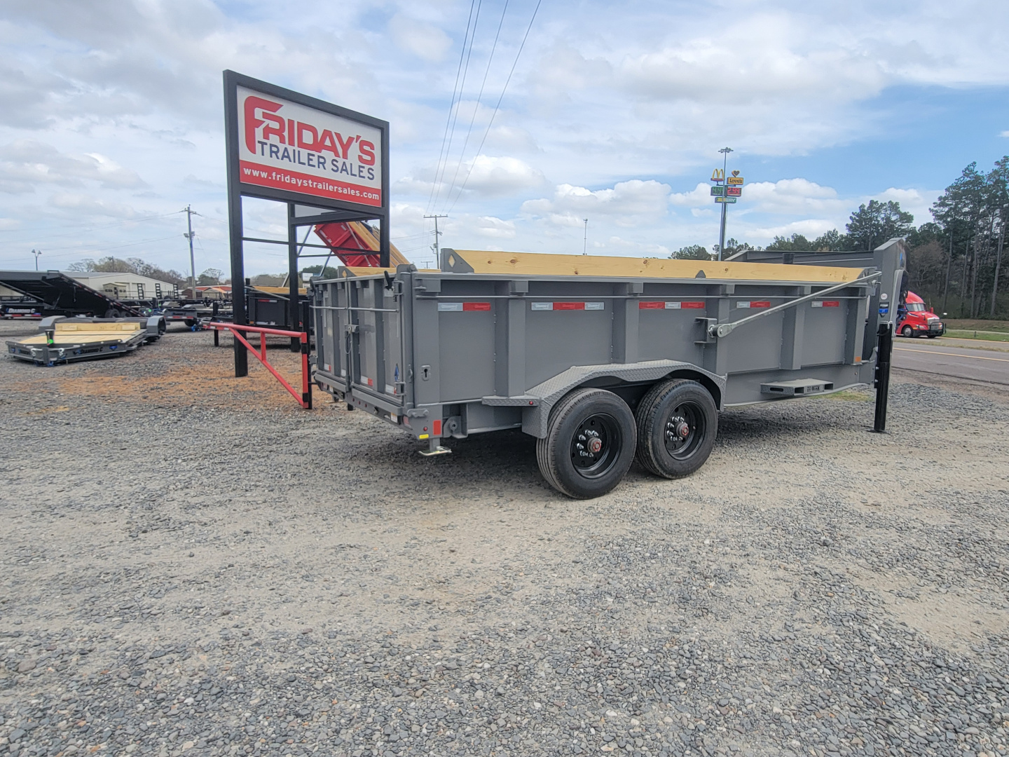 New 2026 Diamond C Trailers LPT210 16'x82" 10K Torsion Axles Gooseneck Pacesetter Edition Dump Trailer