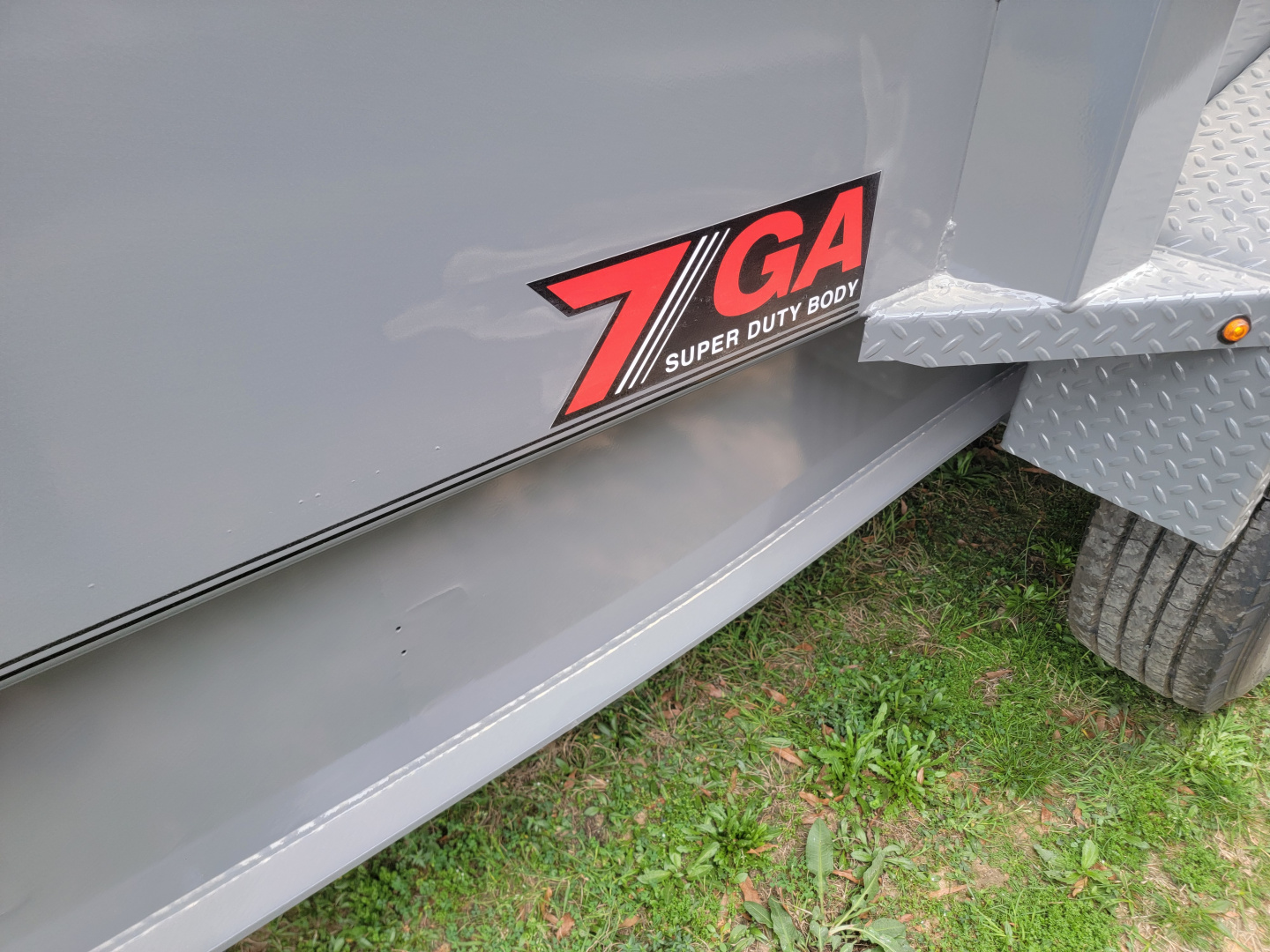 New 2026 Diamond C Trailers LPT210 16'x82" 10K Torsion Axles Gooseneck Pacesetter Edition Dump Trailer