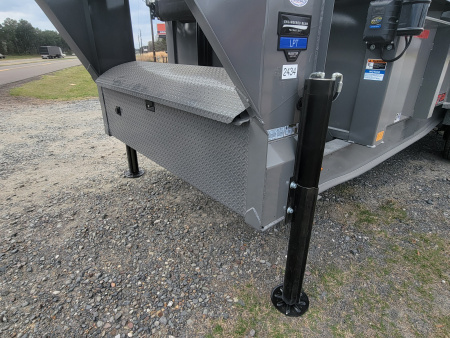 New 2026 Diamond C Trailers LPT210 16'x82" 10K Torsion Axles Gooseneck Pacesetter Edition Dump Trailer