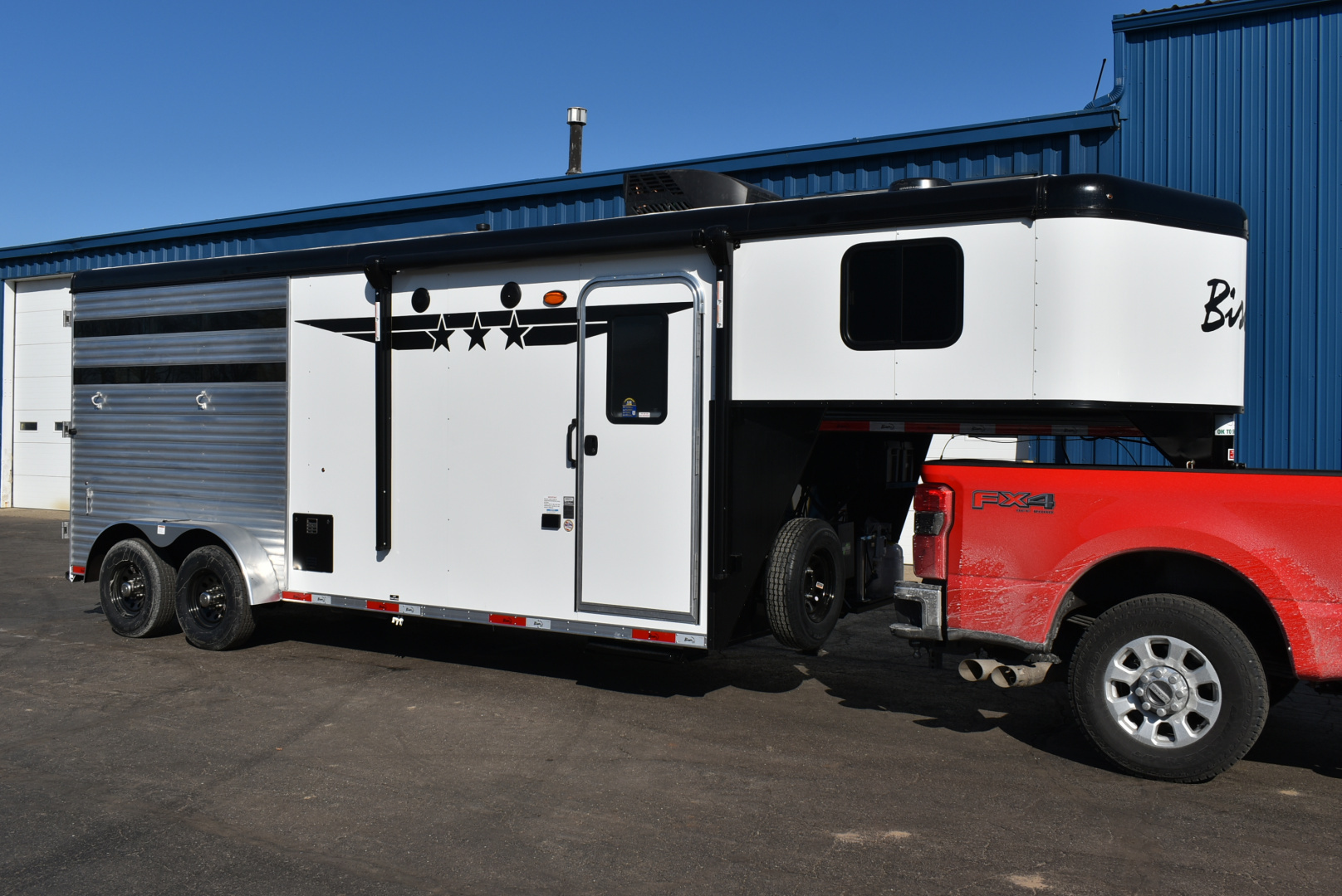 New 2026 Bison Trailers 7206 Ranger Horse Trailer