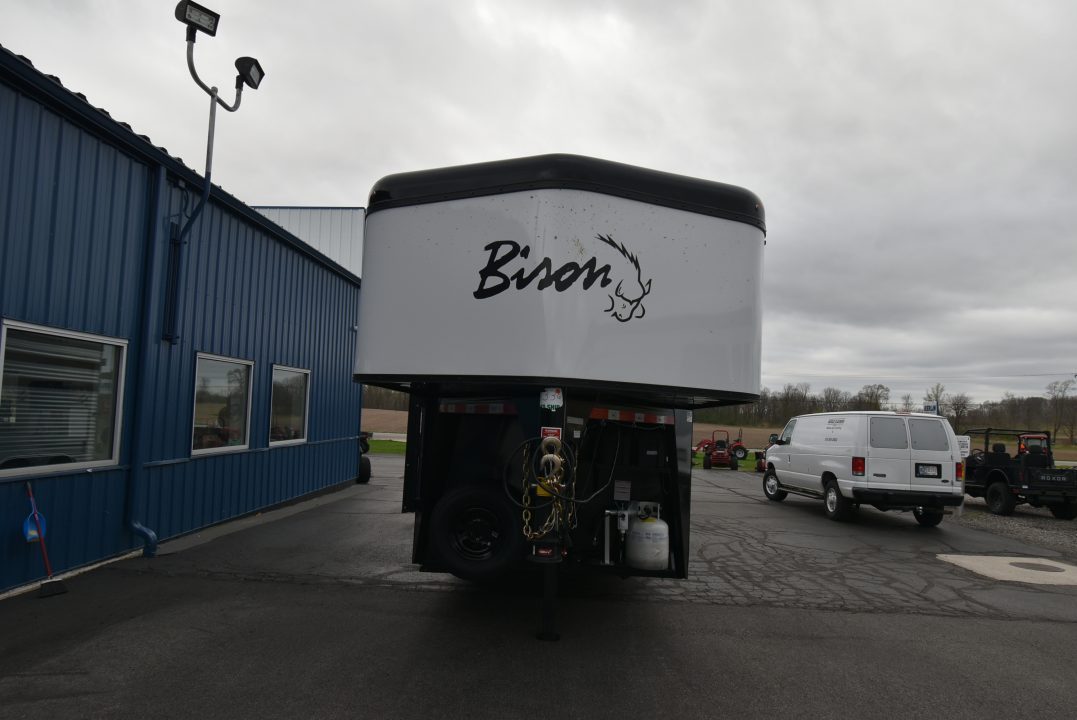 New 2027 Bison Trailers 7206 Ranger Horse Trailer