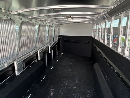 New 2026 4-Star Trailers 6 Horse Slant Load Horse Trailer