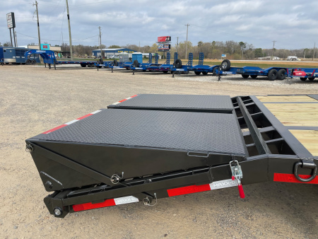 New 2026 MAXX-D LDB Flatbed Trailer