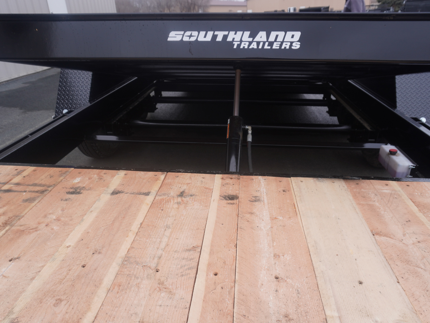 New 2026 Southland Trailers 82"x20ft Tilt Trailer