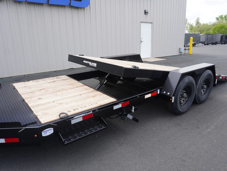 New 2026 Southland Trailers 82"x20ft Tilt Trailer
