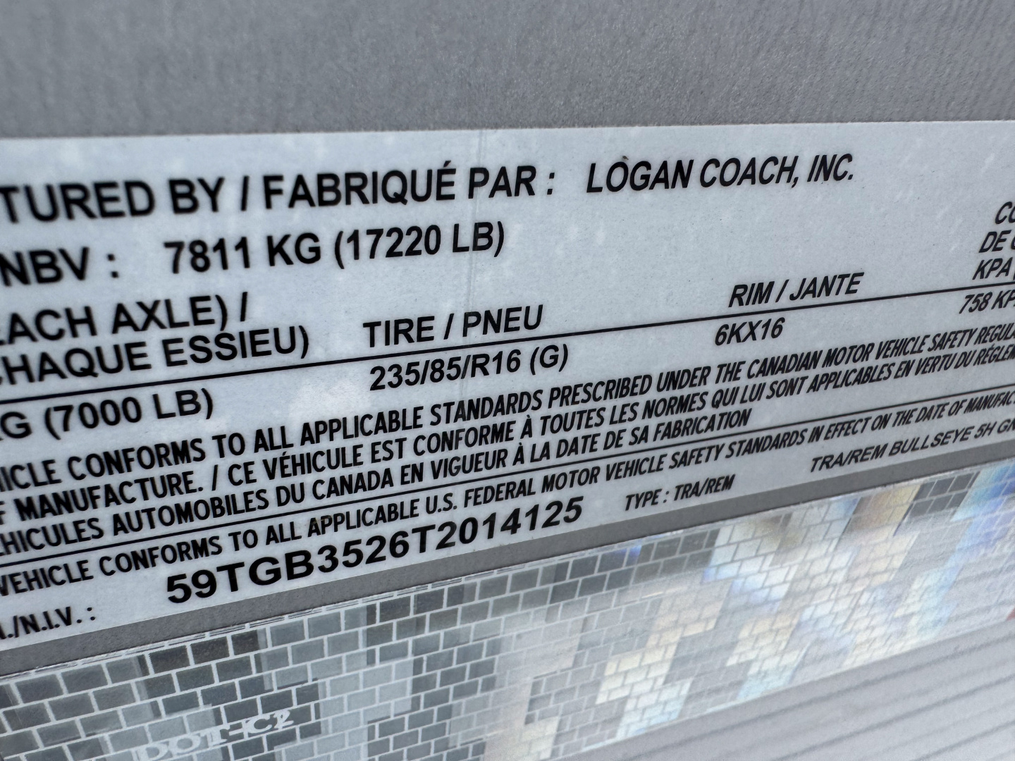 New 2026 Logan Coach Bullseye 5H GN Horse Trailer