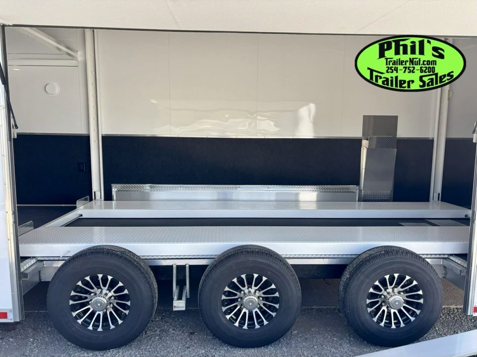 New Haulmark NEW 85X32 ALUMINUM STACKER WITH ESCAPE DOOR ENCLOSED RACE TRAILER Car / Racing Trailer TWO CAR HAULER DELIVERY OUT OF UTAH!!