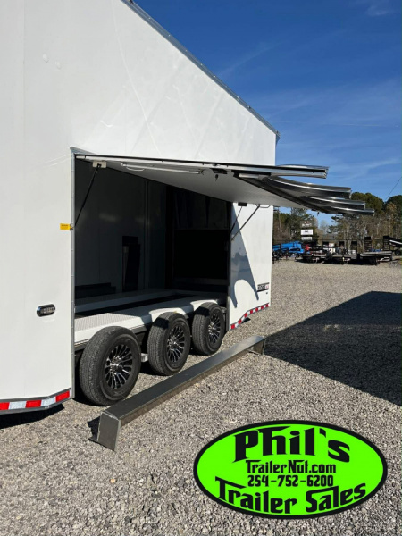 New Haulmark NEW 85X32 ALUMINUM STACKER WITH ESCAPE DOOR ENCLOSED RACE TRAILER Car / Racing Trailer TWO CAR HAULER DELIVERY OUT OF UTAH!!