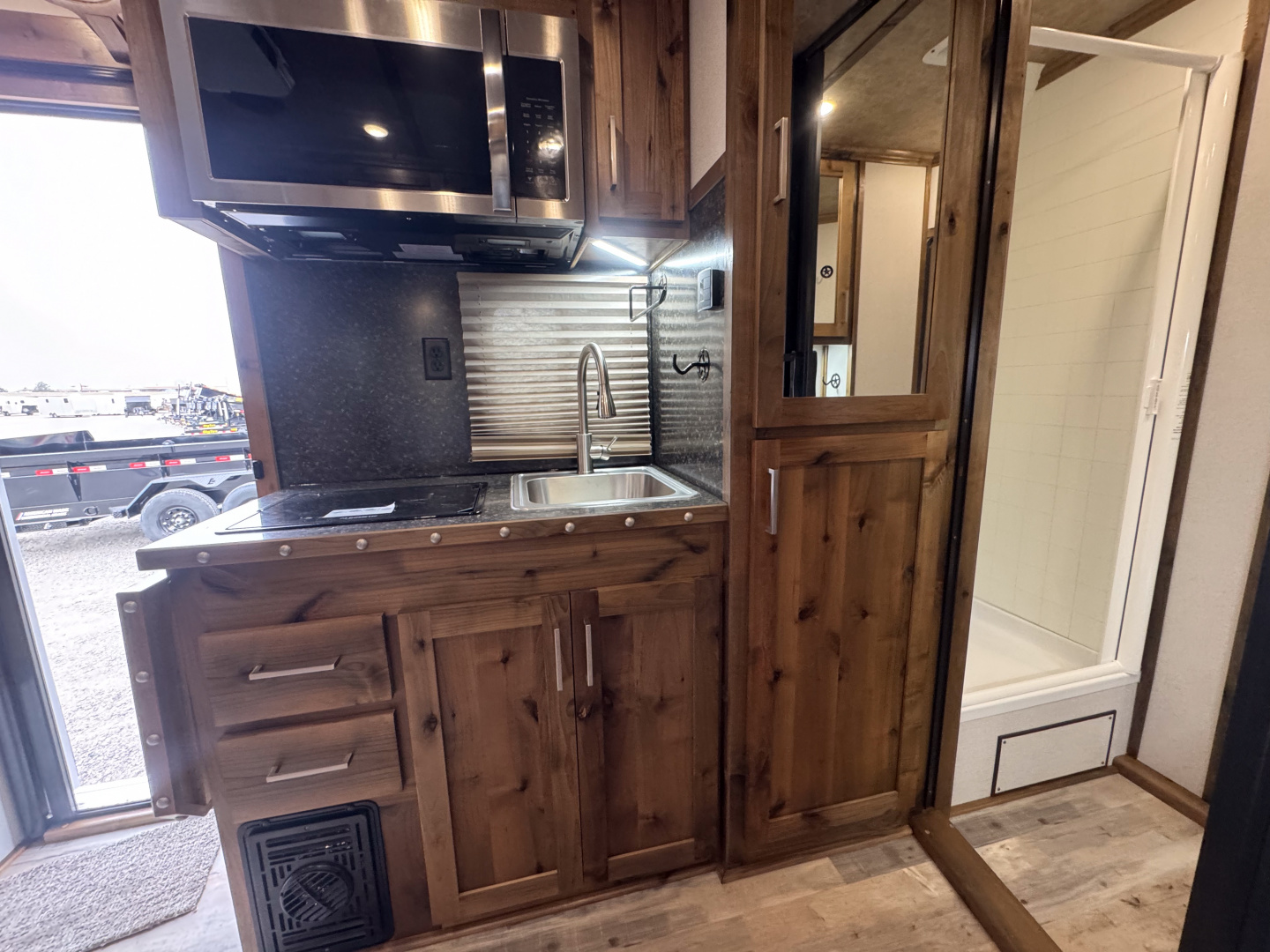 New 2026 Trails West SANTE FE 12' LIVING QUARTER Horse Trailer