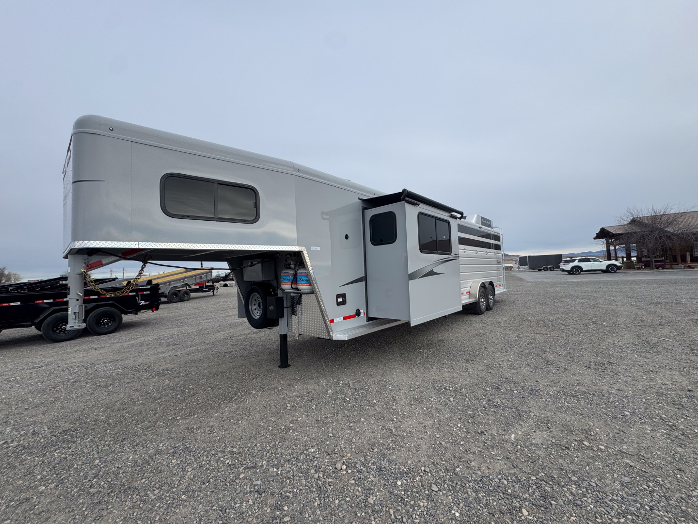 New 2026 Trails West SANTE FE 12' LIVING QUARTER Horse Trailer