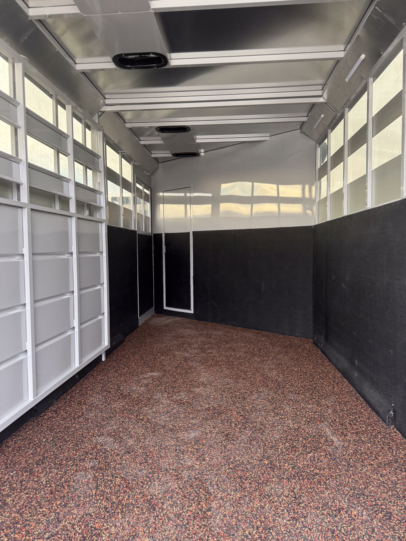 New 2026 Trails West SANTE FE 12' LIVING QUARTER Horse Trailer