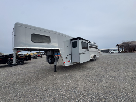 New 2026 Trails West SANTE FE 12' LIVING QUARTER Horse Trailer