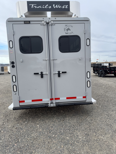 New 2026 Trails West SANTE FE 12' LIVING QUARTER Horse Trailer