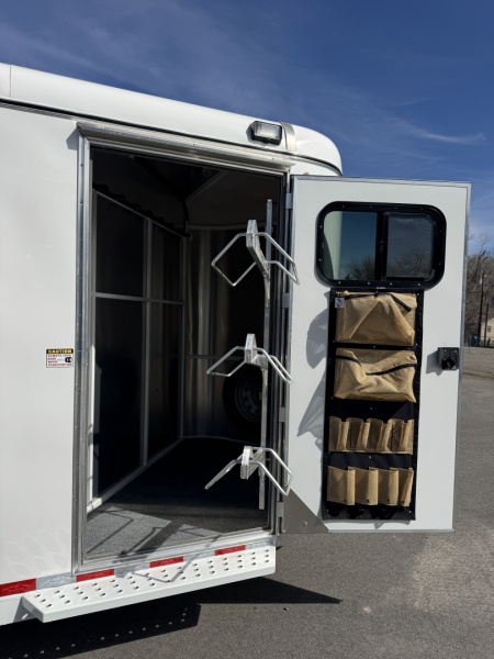 New 2026 Maverick 3 Horse High Side Bumper Pull