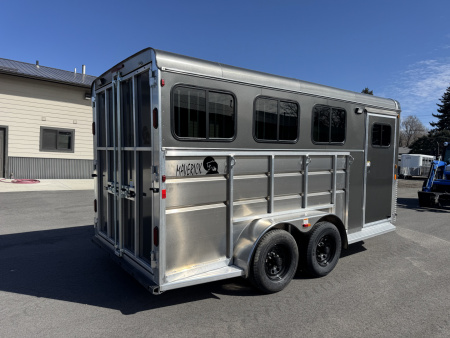 New 2026 Maverick Lite Deluxe 3 Horse Bumper Pull