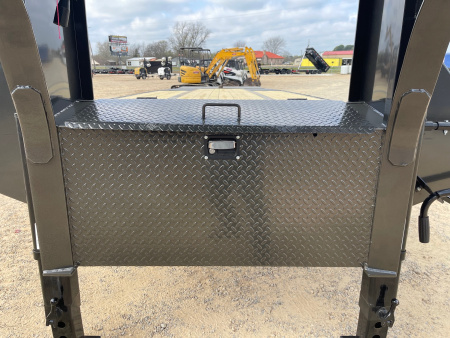 New 2026 MAXX-D LDB DEMO Flatbed Trailer