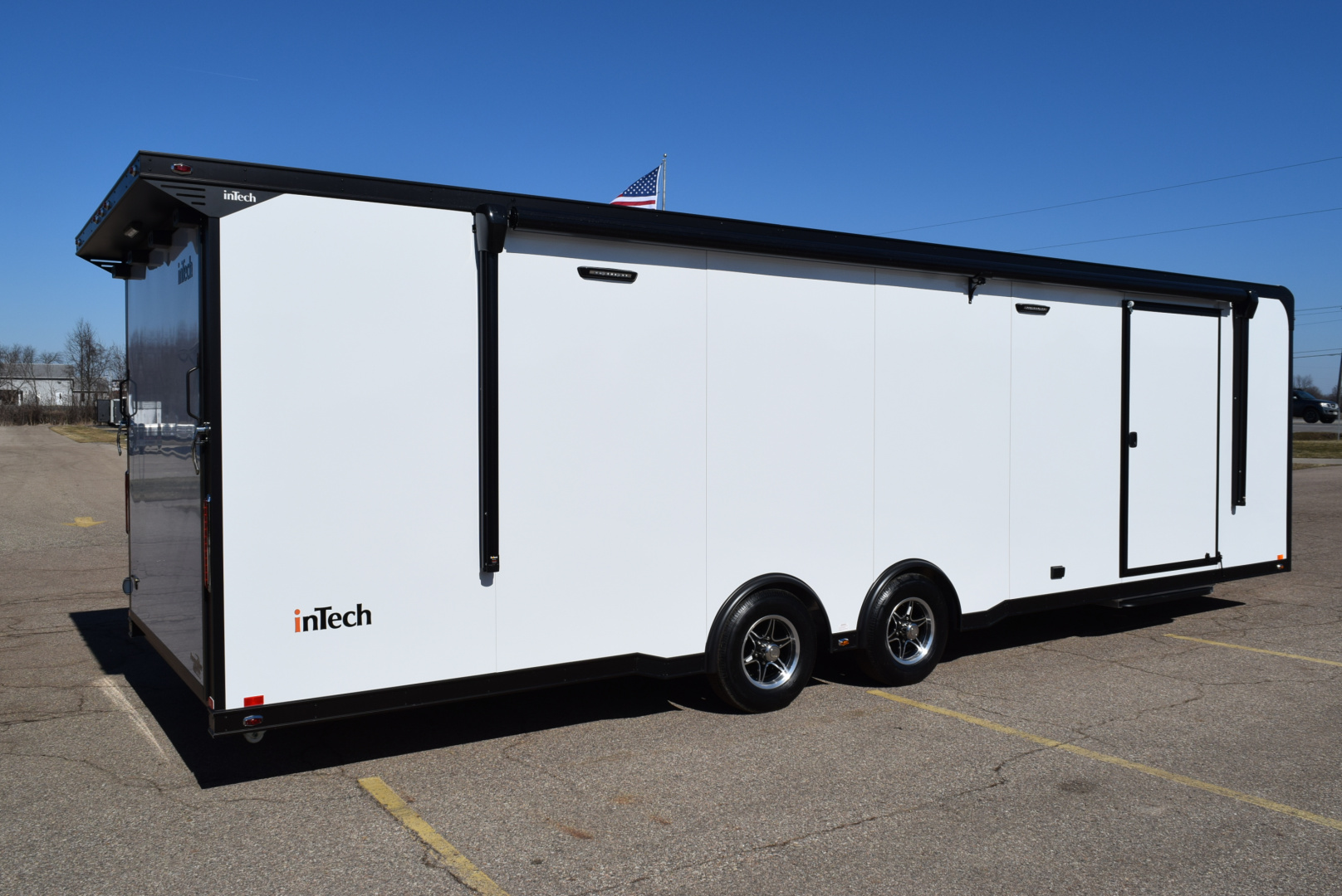 New INTECH 8.5x28 LITE SERIES ALL ALUMINUM RACE HAULER
