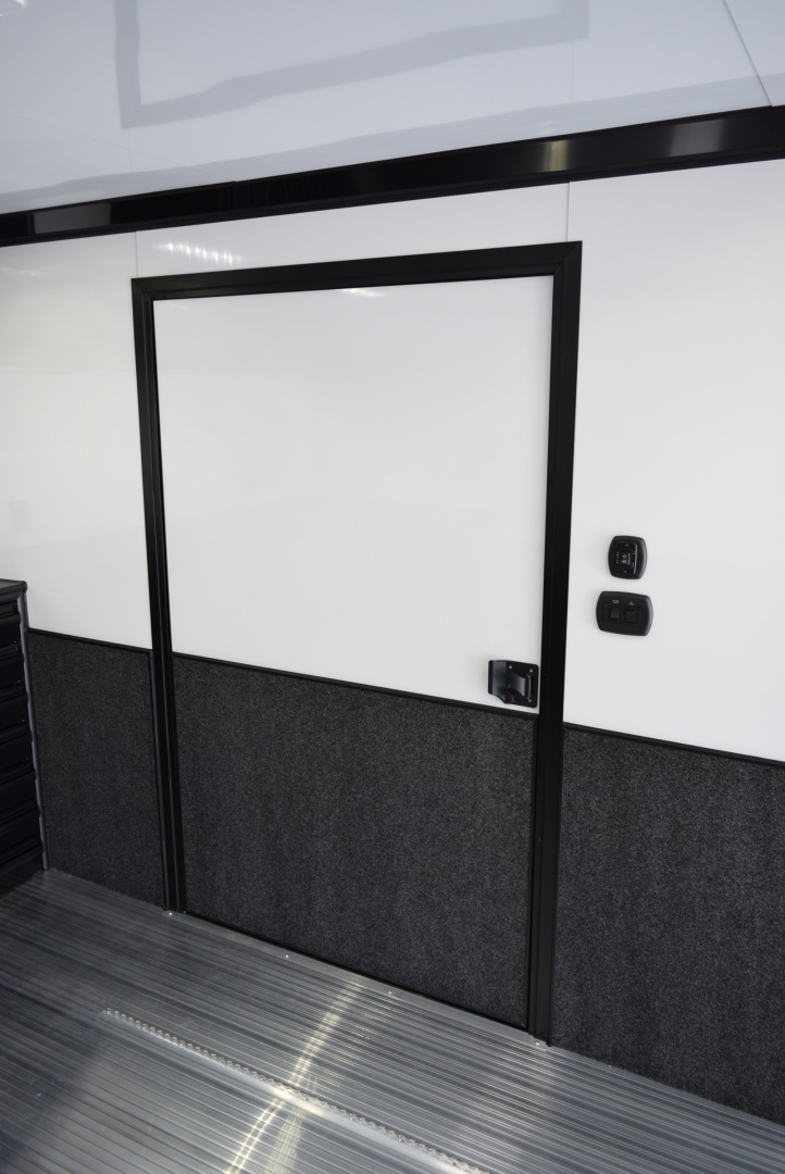 New INTECH 8.5x28 LITE SERIES ALL ALUMINUM RACE HAULER