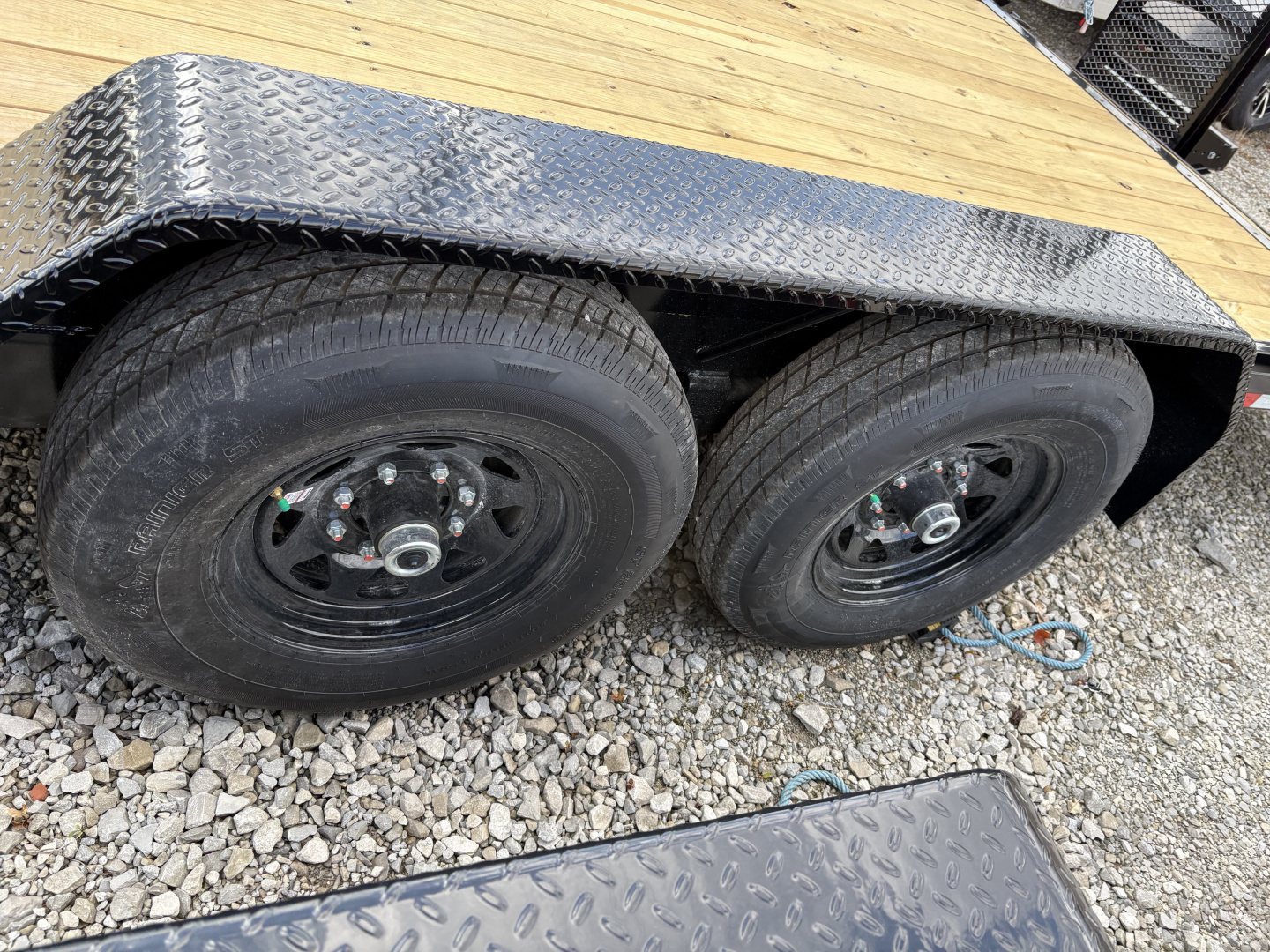New 2026 Sure-Trac 7 x 24 (22+2) Equipment Trailer 14K W/24" WIDE MESH RAMPS Equipment Trailer