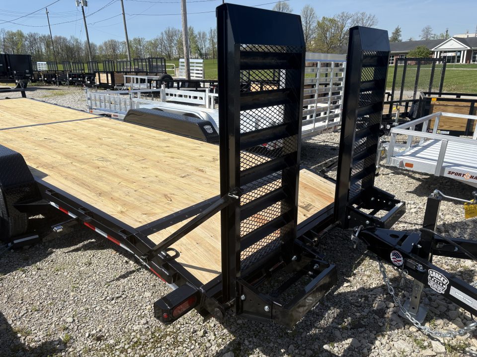 New 2026 Sure-Trac 7 x 24 (22+2) Equipment Trailer 14K W/24" WIDE MESH RAMPS Equipment Trailer