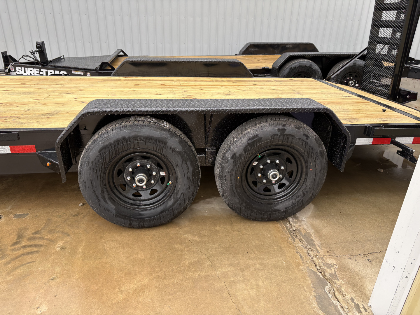 New 2026 Sure-Trac 7 x 20 (18+2) Equipment Trailer 14K W/24" WIDE MESH COVERED RAMPS Equipment Trailer